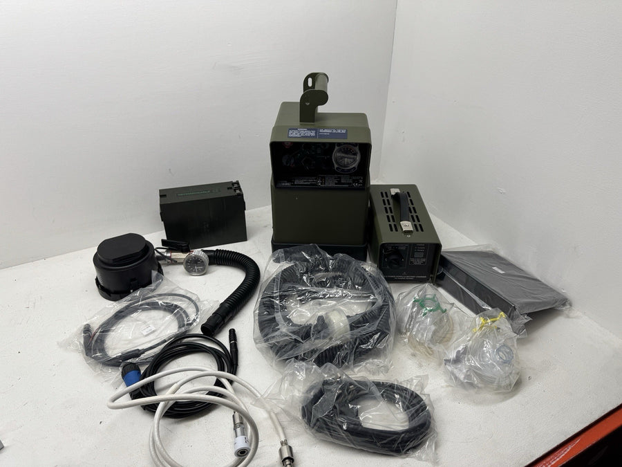 Smiths Medical Pneupac compPAC 200 Portable Ventilator with PS12 Charger & Battery