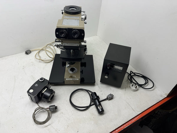 Vickers Photoplan Microscope with Objectives and Power Unit – Parts/Repair - photo 1